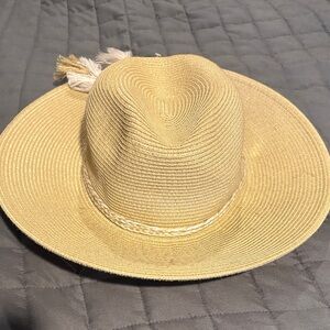 Faded Glory Beige Straw Hat with Tassel